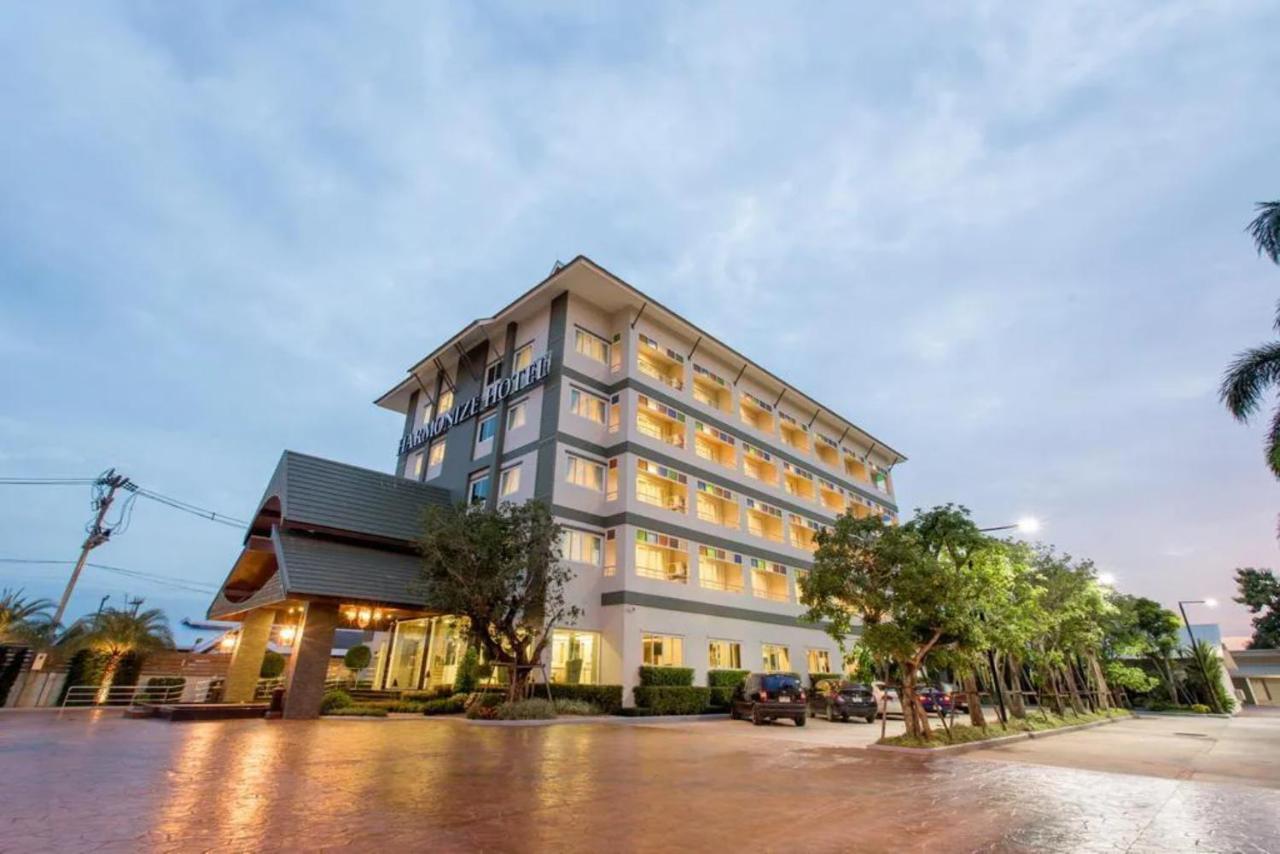Harmonize Hotel- Sha Extra Plus Chiang Mai Exterior foto